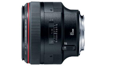 Canon EF 85mm f/1.2L USM Autofocus 35mm lens