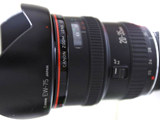 Canon 20-35mm / f2.8 35mm zoom lens