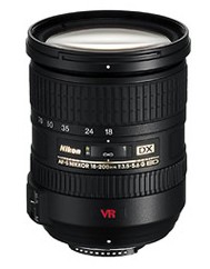 Nikon 18-200mm / f3.5-5.6 AF-S VR DX zoom lens
